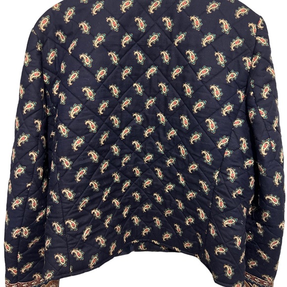 Vera Bradley Navy Blue Paisley Print
Quilted Jacket size medium - Picture 4 of 9